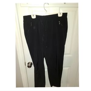 Comfiest women's black pants